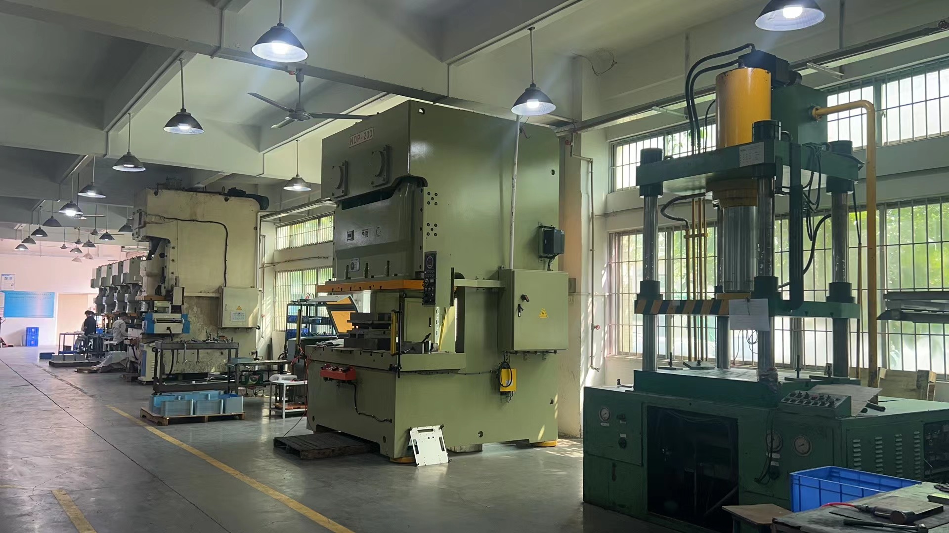 Working Principle of CNC Machining Center